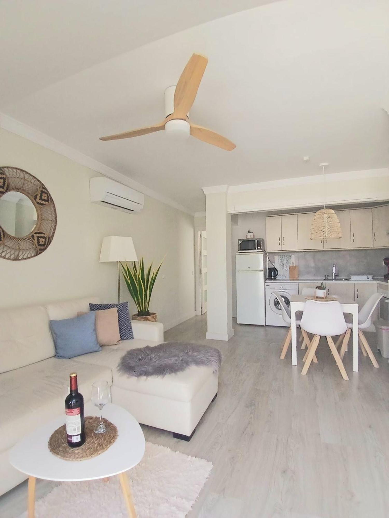 New City Penthouse Near Beach With Sunny Balcony Fuengirola Kültér fotó
